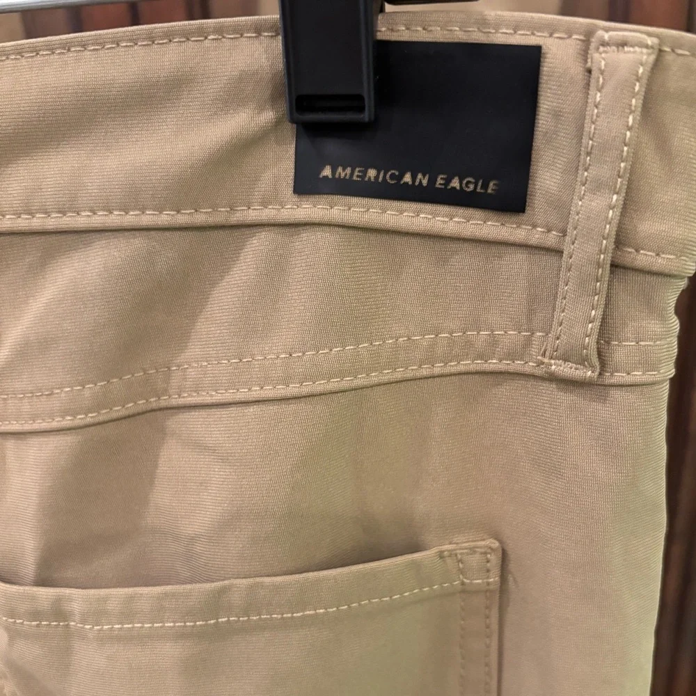 American Eagle Men’s Active Flex Khaki Chino Pants – Size 34x30 - Picture 4 of 6